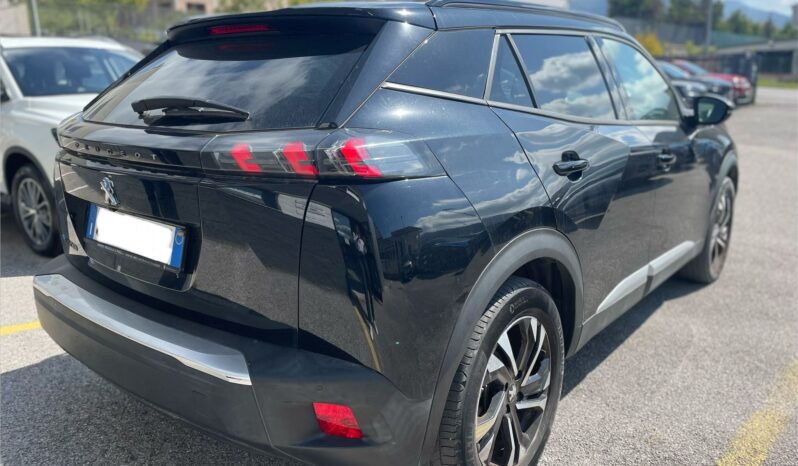 
								PEUGEOT E2008 ALLURE PACK 136CV full									