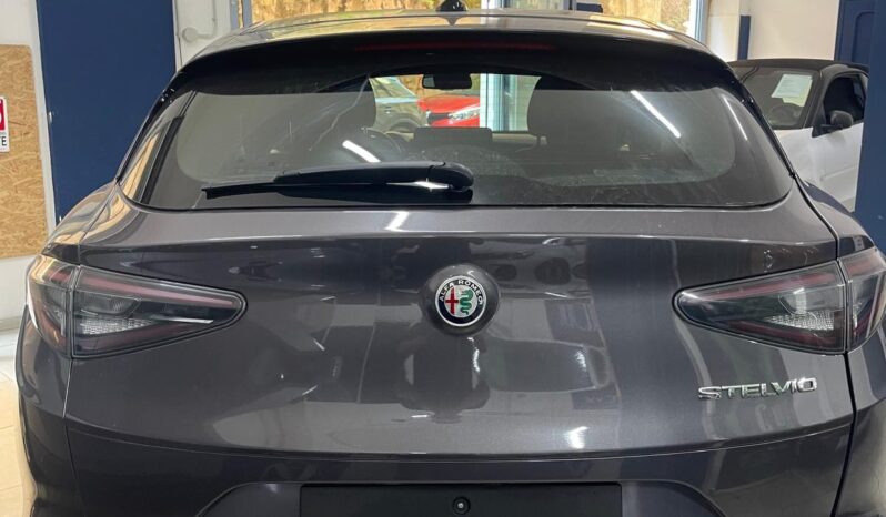 
								ALFA ROMEO STELVIO 2.2 TURBODIESEL SPRINT 160CV full									