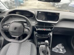 
										PEUGEOT 208 1.2 PURETECH ALLURE 100CV full									