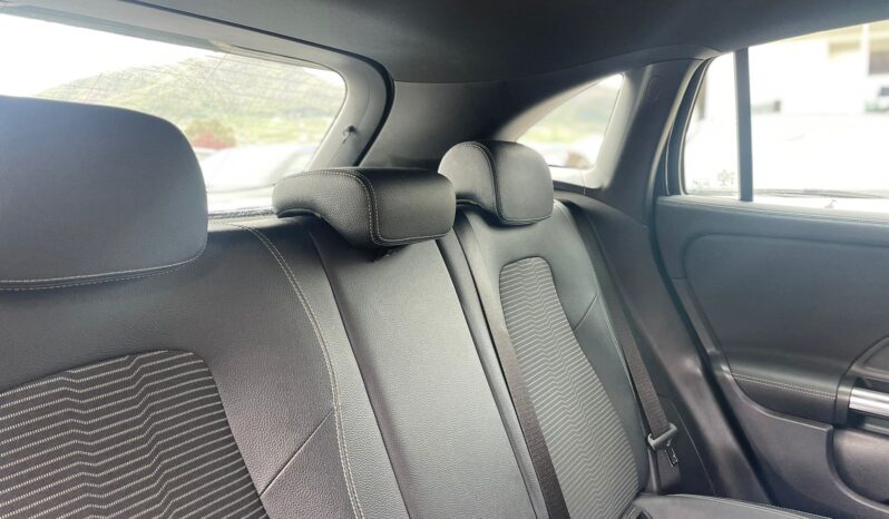 
								MERCEDES GLA200D 2.0 AUTOMATIC SPORT PLUS 150CV full									