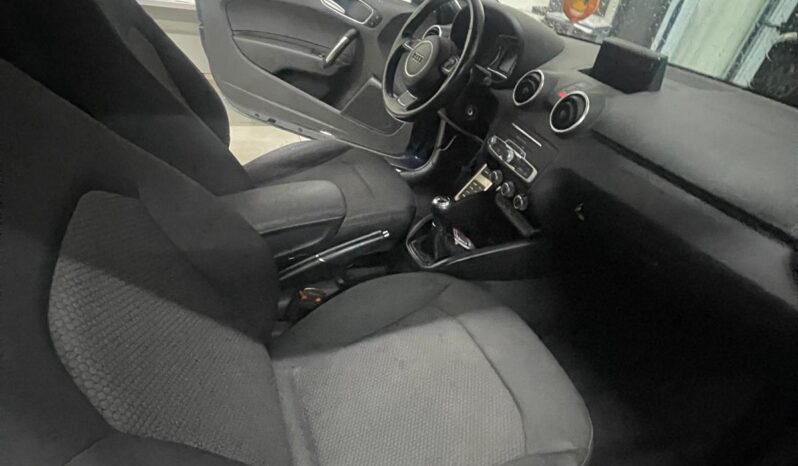 
								AUDI A1 1.4TDI ADMIRED S-LINE 89CV full									