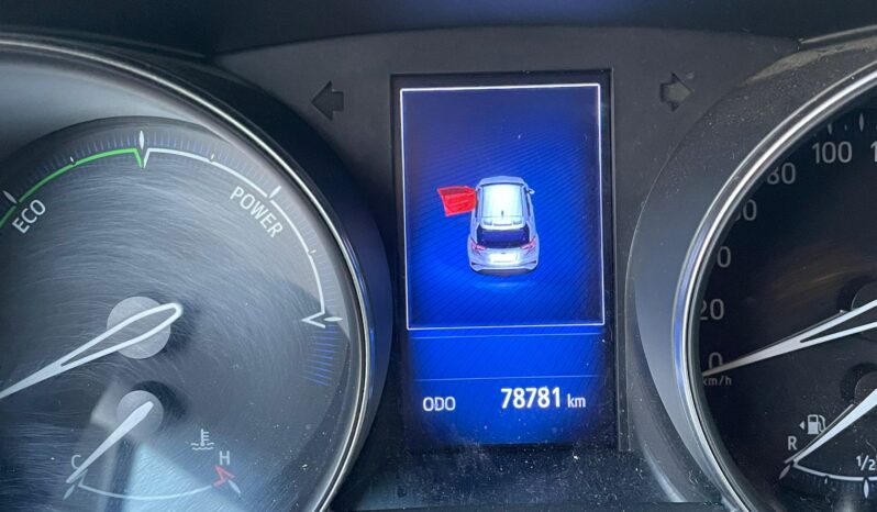 
								TOYOTA C-HR 1.8 ACTIVE E-CVT 98CV full									