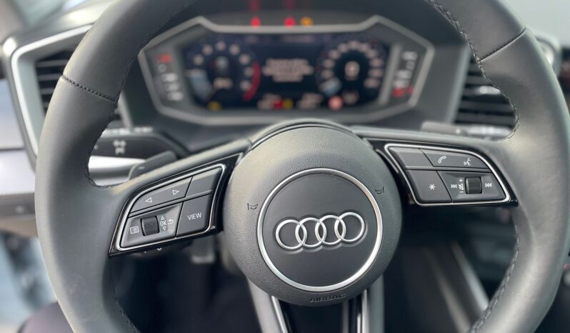 
								AUDI A1 1.0TFSI S-TRONIC ALLSTREET 116CV full									