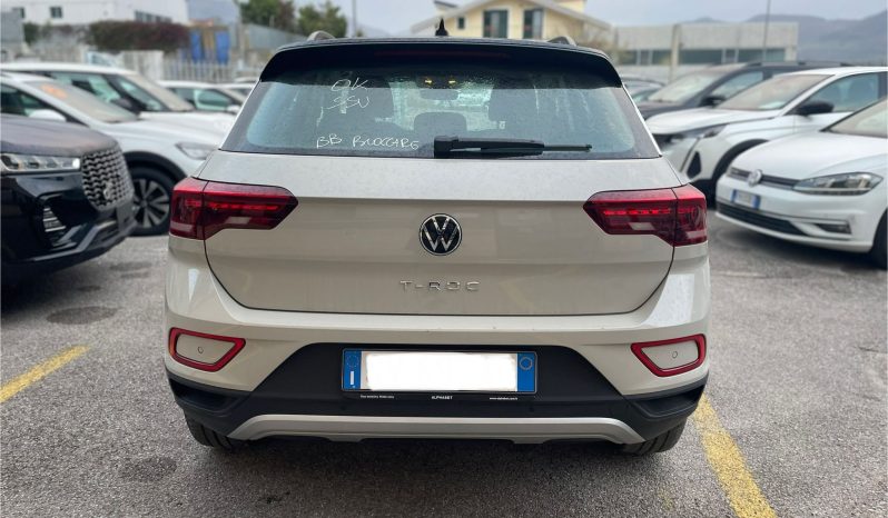 
								VOLKSWAGEN T-ROC 2.0 LIFE DSG 150CV full									