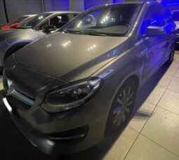 
										MERCEDES CLASSE B 1.5 AUTOMATIC PREMIUM 110CV full									