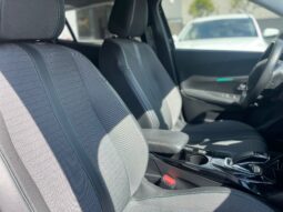 
										PEUGEOT E2008 ALLURE PACK 136CV full									