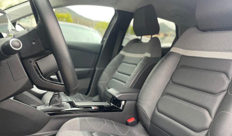 
								CITROEN C4 1.2 PURETECH MAX 130CV full									