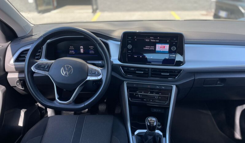 
								VOLKSWAGEN T-ROC 2.0TDI LIFE 115CV full									