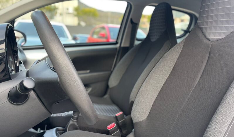 
								PEUGEOT 108 1.0 ACTIVE 72CV full									