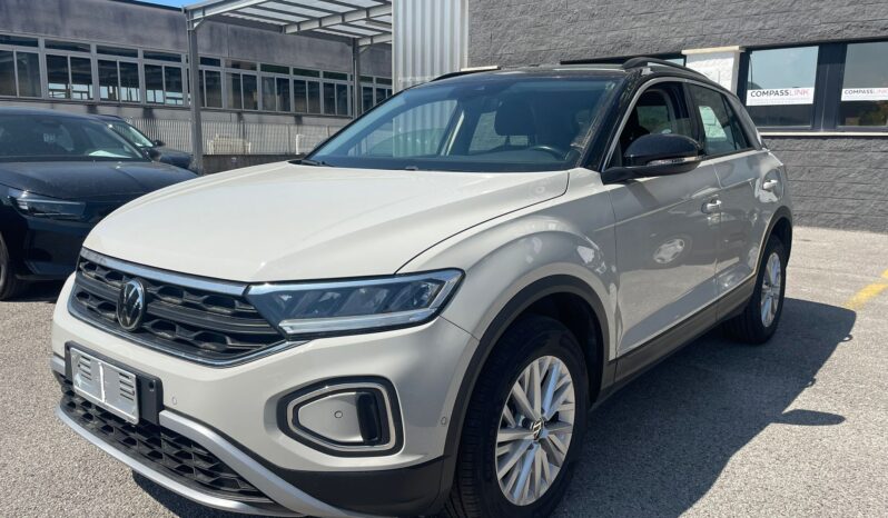 
								VOLKSWAGEN T-ROC 1.0TSI LIFE 110CV full									