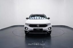 
										VOLKSWAGEN T-ROC 1.0TSI SPORT 116CV full									