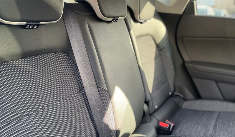 
								RENAULT CAPTUR 1.0TCE TECHNO 90CV full									