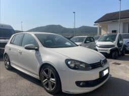 VOLKSWAGEN GOLF 1.4 HIGHLINE R-LINE DSG 120CV