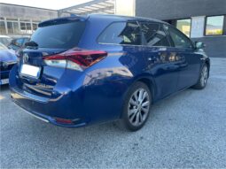 
										TOYOTA AURIS 1.8 LOUNGE 100CV full									
