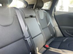 
										VOLVO V40 2.0 D2 R-DESIGN 120CV full									
