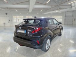 
										TOYOTA C-HR 1.8 BUSINESS E-CVT 98CV full									