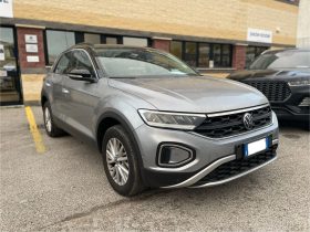 VOLKSWAGEN T-ROC 2.0 LIFE DSG 150CV
