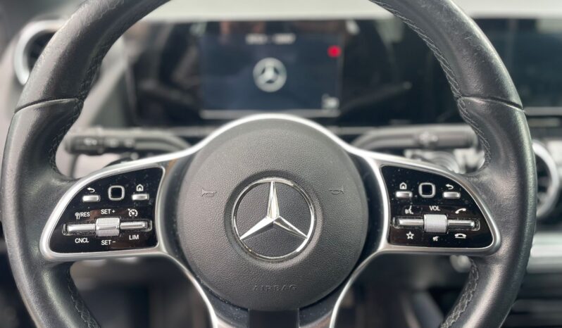 
								MERCEDES GLA200D 2.0 AUTOMATIC SPORT PLUS 150CV full									