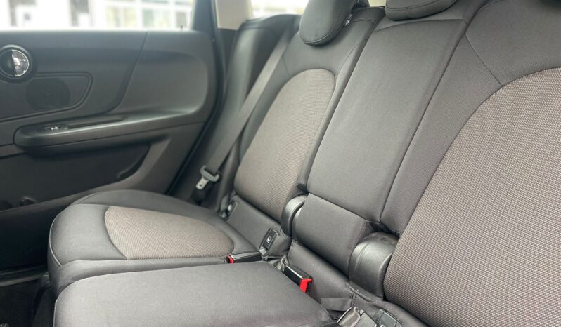 
								MINI COUNTRYMAN 1.5 ONE D BLACK LINE XL 116CV full									