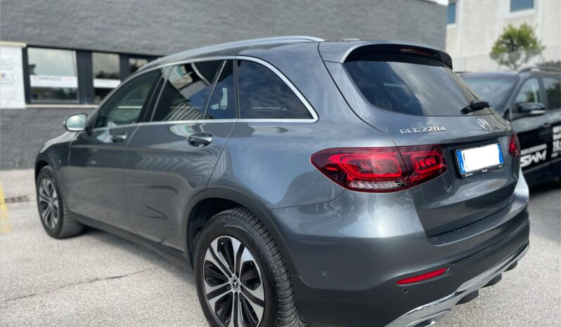
								MERCEDES GLC 220D PREMIUM PLUS 4MATIC 194CV full									