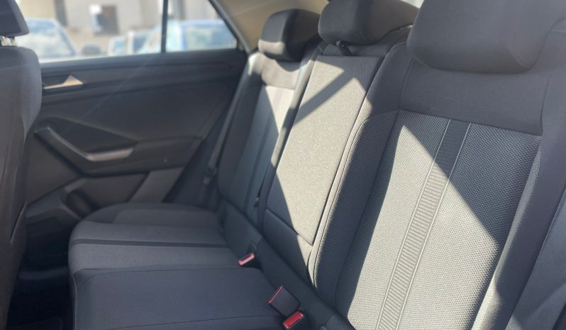 
								VOLKSWAGEN T-ROC 1.0 LIFE 110CV full									
