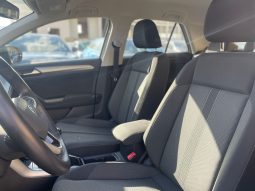 
										VOLKSWAGEN T-ROC 1.0 LIFE 110CV full									