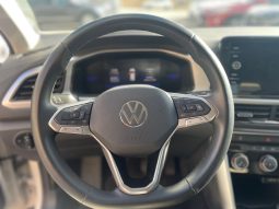 
										VOLKSWAGEN T-ROC 1.0 LIFE 110CV full									