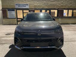 
										VOLKSWAGEN TIGUAN 2.0 DSG R-LINE PLUS 150CV full									