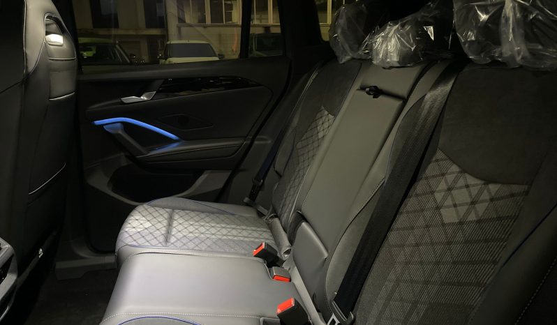 
								VOLKSWAGEN TIGUAN 2.0 DSG R-LINE PLUS 150CV full									