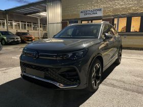 VOLKSWAGEN TIGUAN 2.0 DSG R-LINE PLUS 150CV