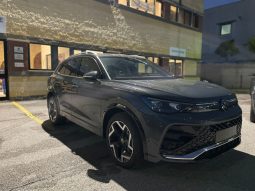 
										VOLKSWAGEN TIGUAN 2.0 DSG R-LINE PLUS 150CV full									